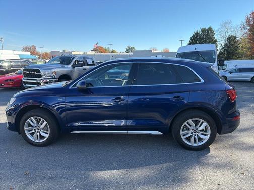 2022 Audi Q5 45 S line Premium