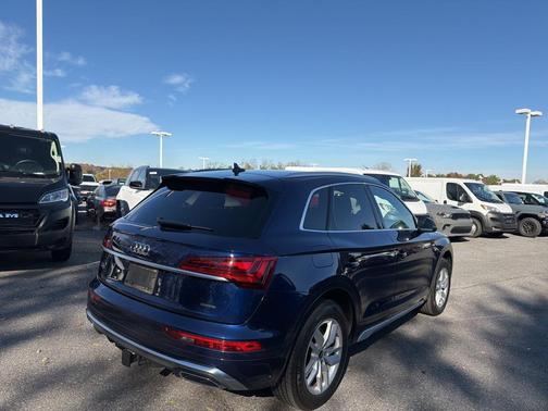 2022 Audi Q5 45 S line Premium