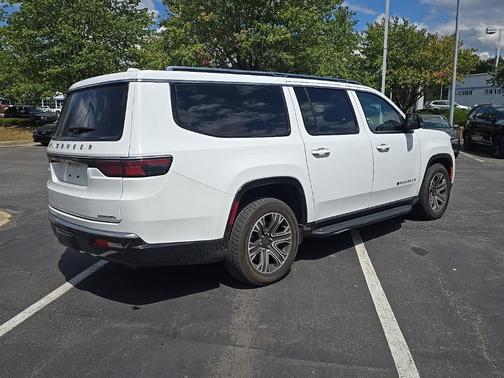 2023 Jeep Wagoneer L Series II 4x4