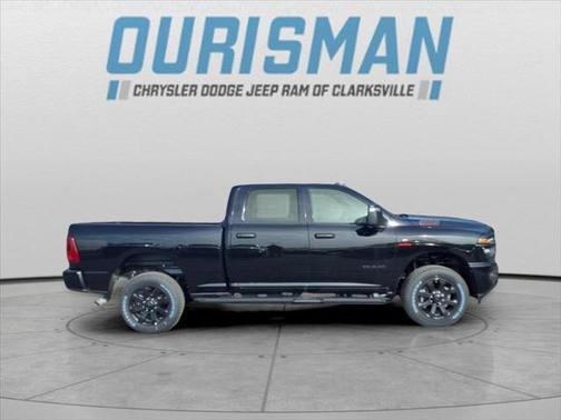 2025 RAM 2500 Big Horn Crew Cab 4x4 6'4' Box
