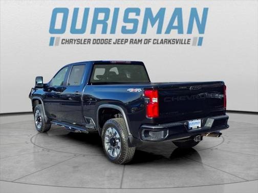 2021 Chevrolet Silverado 2500 Custom