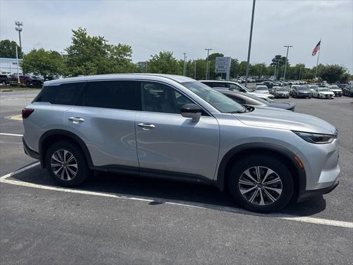 2023 INFINITI QX60 Pure