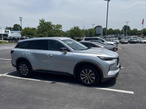 2023 INFINITI QX60 Pure