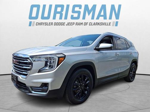 Quicksilver Metallic 2022 GMC Terrain SLT