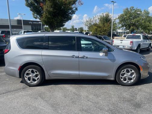 2021 Chrysler Pacifica Limited