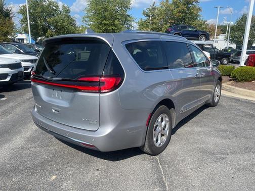 2021 Chrysler Pacifica Limited