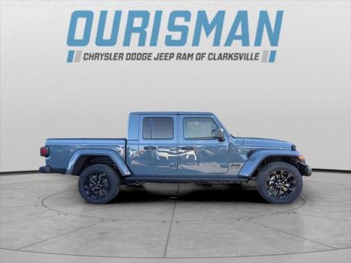2025 Jeep Gladiator Nighthawk