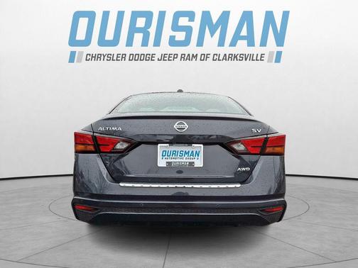 2022 Nissan Altima 2.5 SV