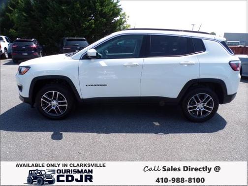 Photo 3 of 37 of 2020 Jeep Compass Latitude