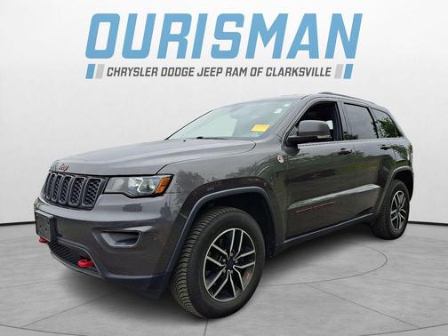 Granite Crystal Metallic Clearcoat 2020 Jeep Grand Cherokee Trailhawk