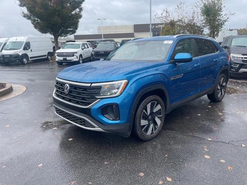 2024 Volkswagen Atlas Cross Sport 2.0T SE w/Technology 4MOTION