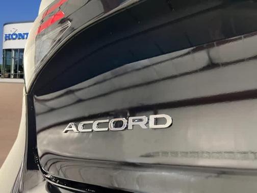 2025 Honda Accord LX 1.5T