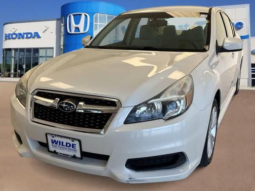 2014 Subaru Legacy Premium
