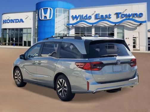 Solar Silver Metallic 2026 Honda Odyssey EX-L