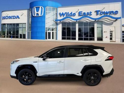 2021 Toyota RAV4 Hybrid SE