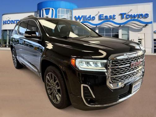 2022 GMC Acadia Denali