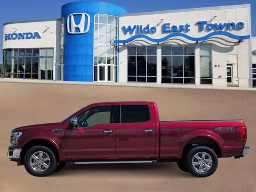 RUBY RED METALLIC TINTED CC 2019 Ford F-150 Lariat