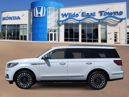 PRISTINE WHITE 2020 Lincoln Navigator Black Label