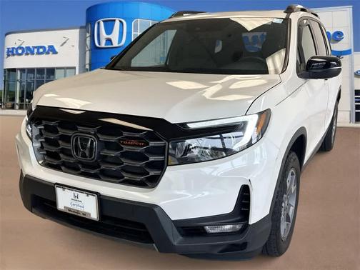 2023 Honda Passport AWD TrailSport