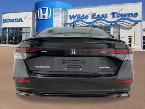 2025 Honda Accord Hybrid Base