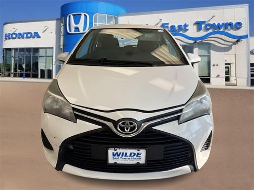 2015 Toyota Yaris L