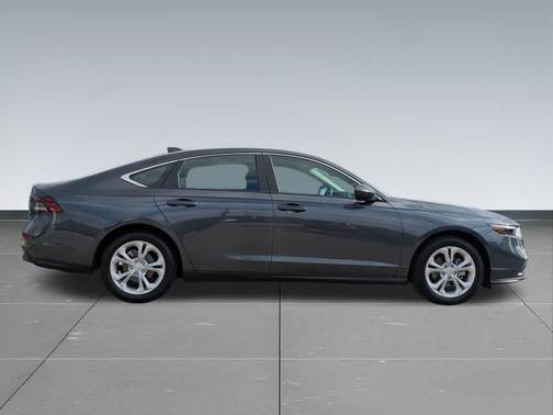 2025 Honda Accord LX 1.5T