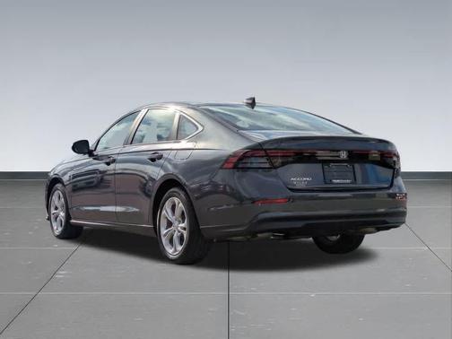 2025 Honda Accord LX 1.5T