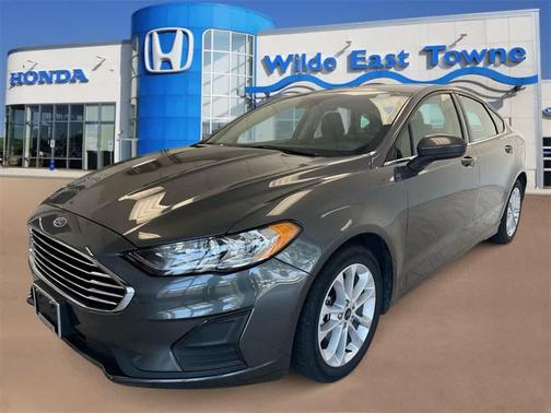 2020 Ford Fusion Hybrid SE