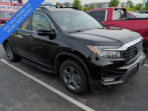 Crystal Black Pearl 2022 Honda Ridgeline RTL