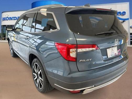 2022 Honda Pilot AWD Elite