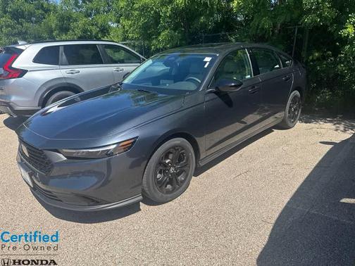 Meteorite Gray Metallic 2025 Honda Accord SE