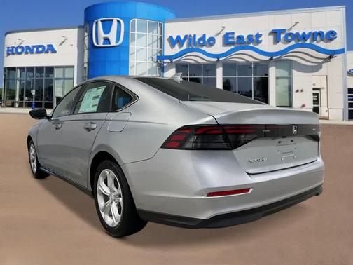 2025 Honda Accord LX 1.5T