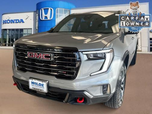 2025 GMC Acadia AWD AT4