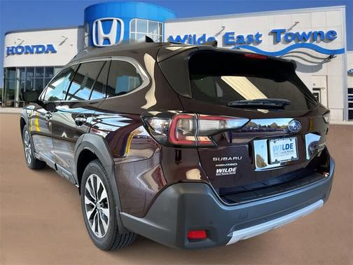 2023 Subaru Outback Touring XT