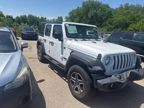 Bright White Clearcoat 2022 Jeep Wrangler Unlimited Sport