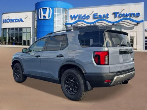 Sonic Gray Pearl 2026 Honda Passport AWD TrailSport Elite Blackout