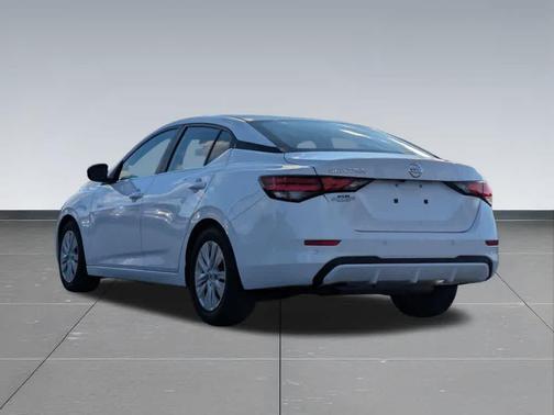2022 Nissan Sentra S
