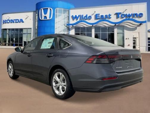 2025 Honda Accord LX 1.5T