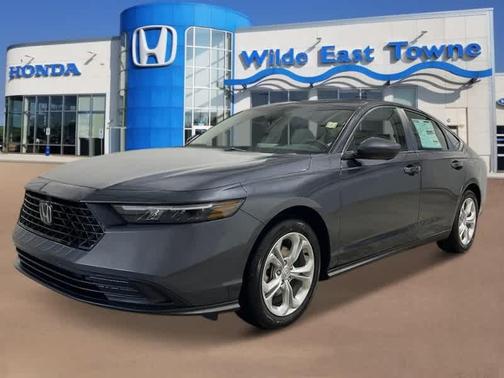 2025 Honda Accord LX 1.5T