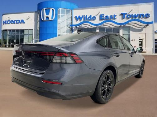 2025 Honda Accord Sport SE 1.5T
