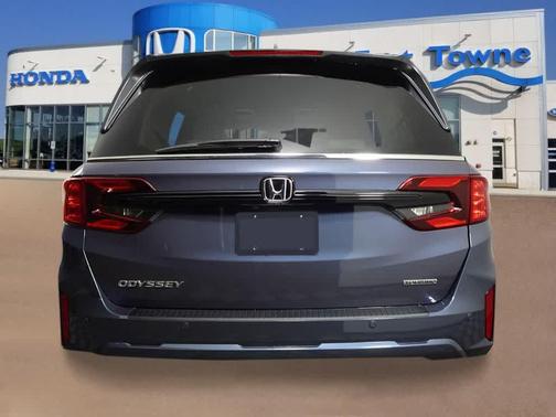 Smoke Blue Pearl 2026 Honda Odyssey Touring
