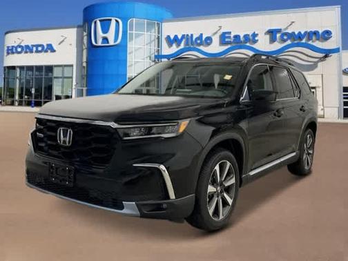 2025 Honda Pilot Touring 8-Passenger