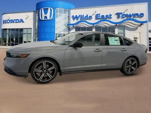 2025 Honda Accord Hybrid Base