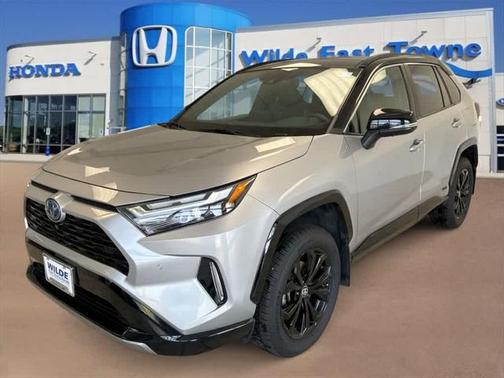 2023 Toyota RAV4 Hybrid SE