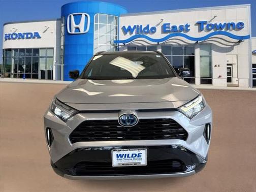 2023 Toyota RAV4 Hybrid SE