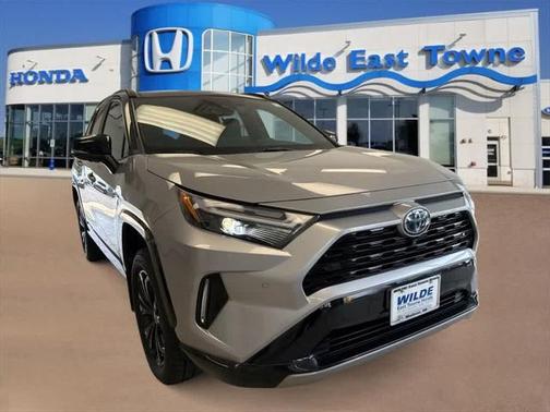 2023 Toyota RAV4 Hybrid SE