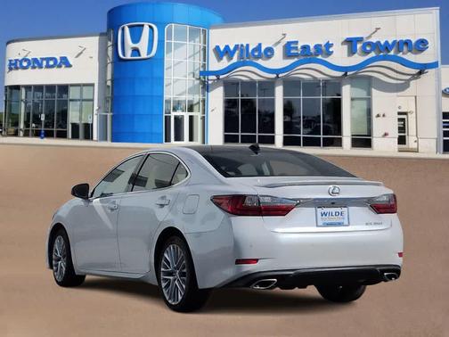 Eminent White Pearl 2016 Lexus ES 350 Base