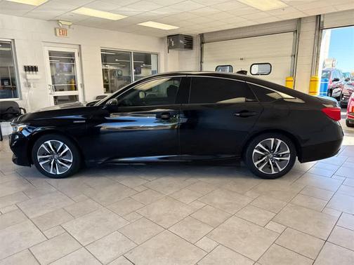 2022 Honda Accord Hybrid Base