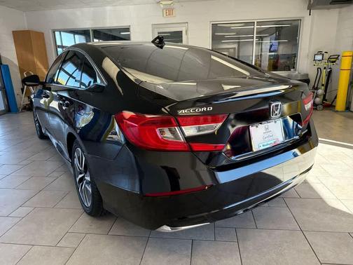 2022 Honda Accord Hybrid Base