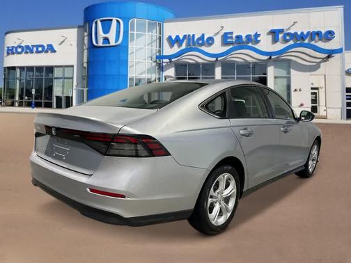 2025 Honda Accord LX 1.5T